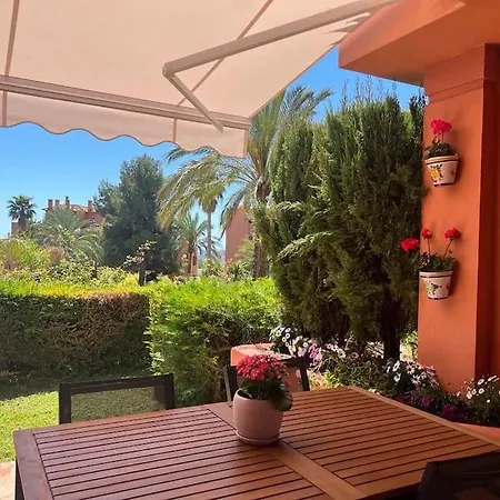 Lujo Con Jardin Apartman