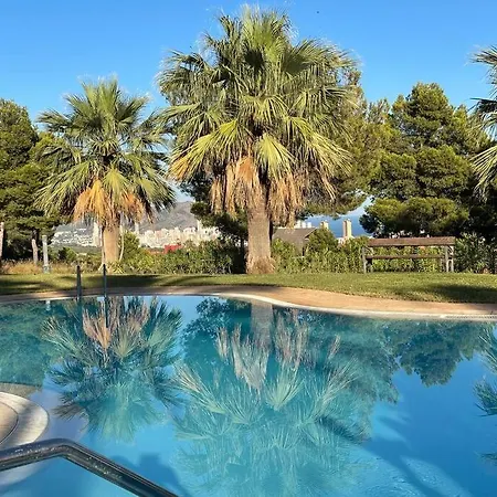 Apartman Lujo Con Jardin